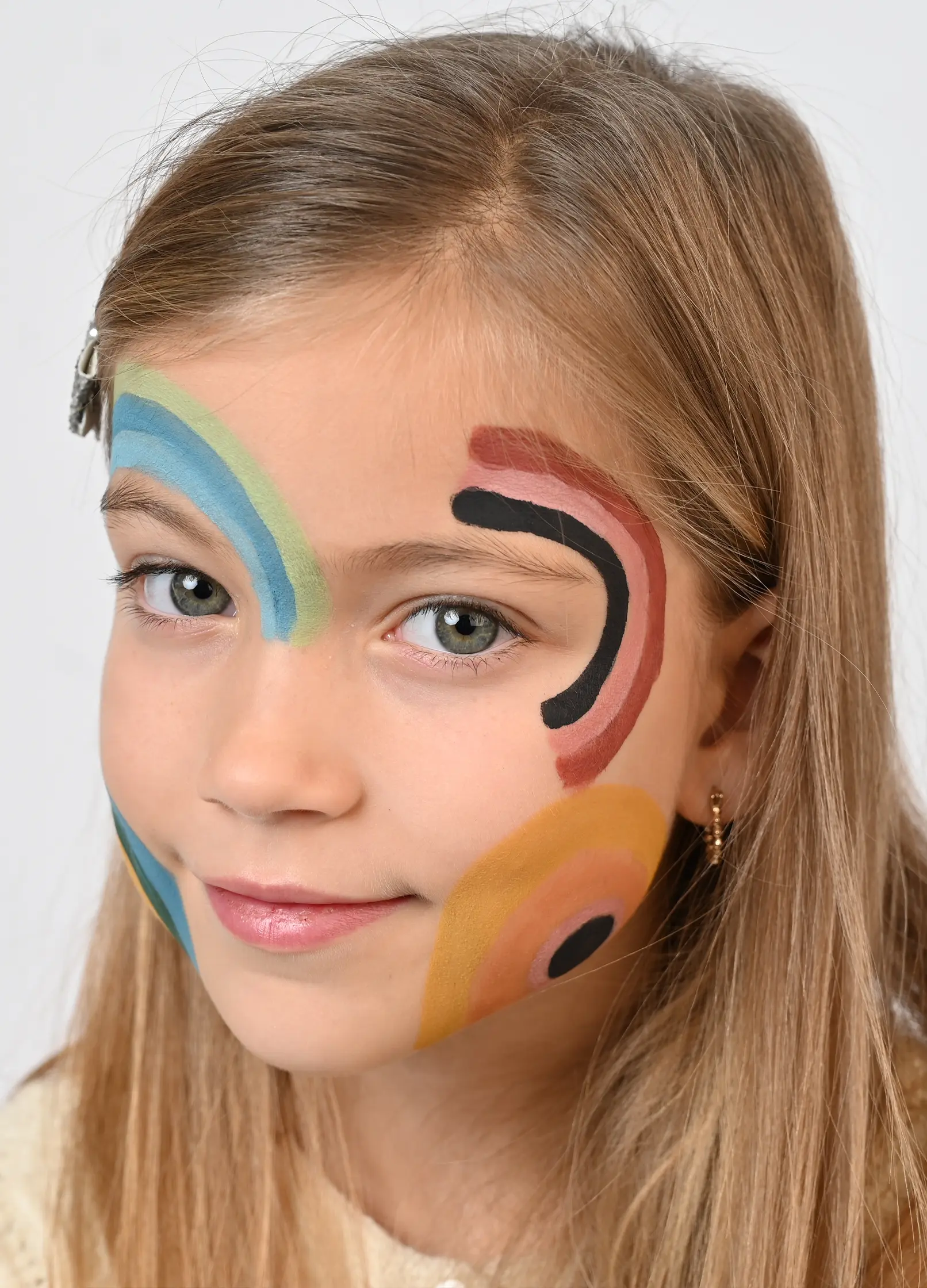 namaki-palette-maquillage-enfant-6-couleurs-centre-pompidou-x-namaki-joie-de-viv image 4