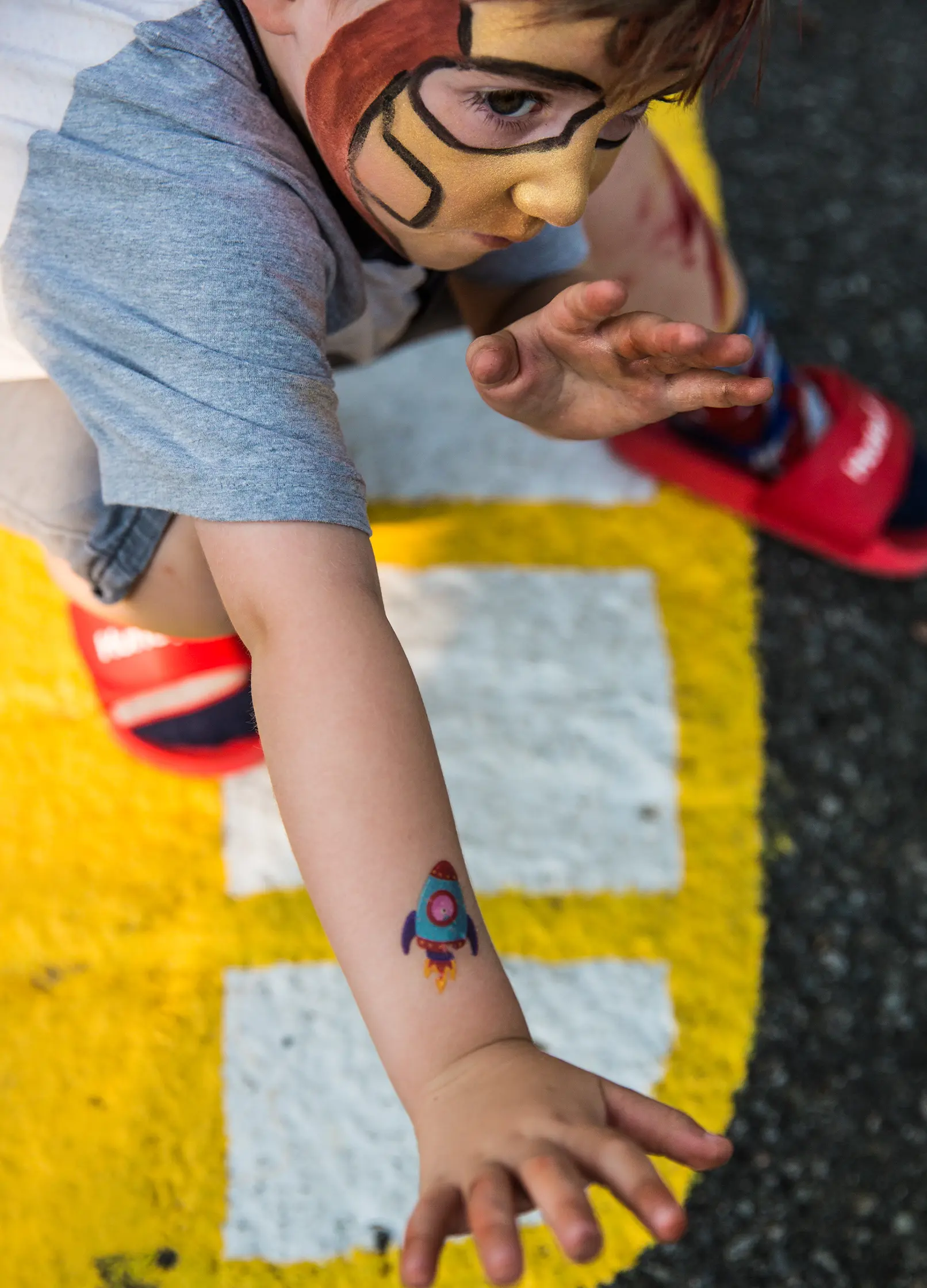 namaki-tatouages-enfants-espace image 4