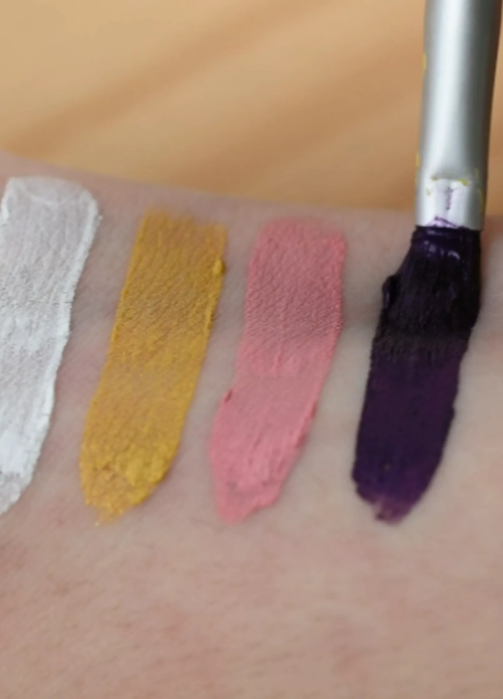 namaki-kit-maquillage-papillon-4-couleurs-enfant image 3