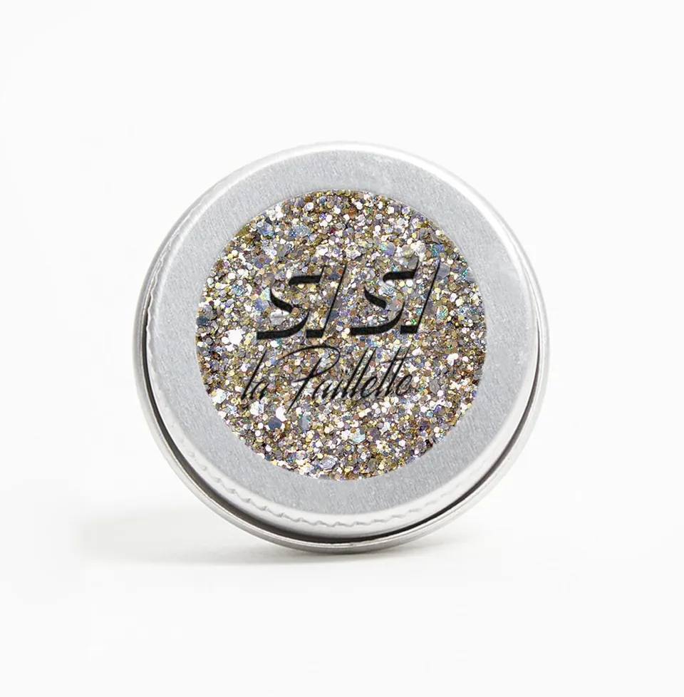 si-si-la-paillette-runway-by-thefrenchbeautyboy-paillettes-dor-et-holographique image 1