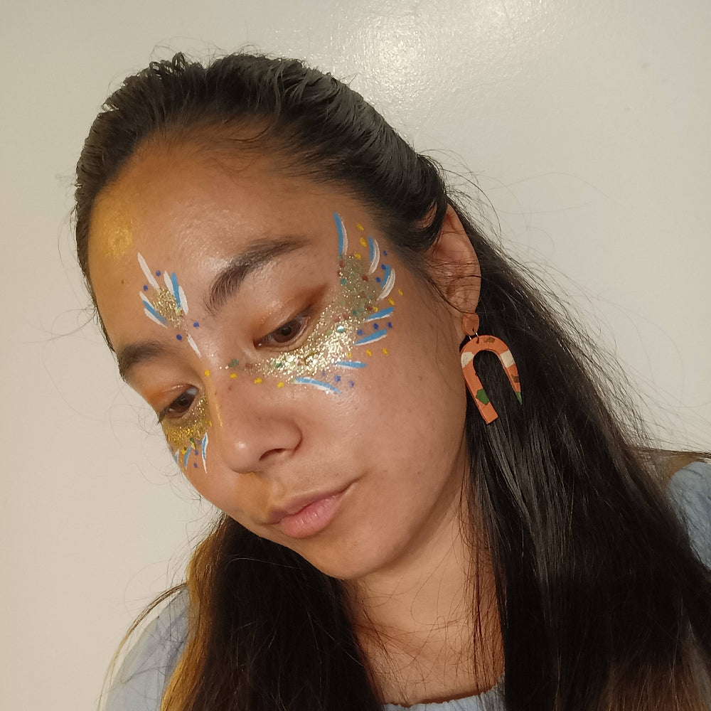 si-si-la-paillette-baronne-du-dimanche-paillettes-visage-corps-et-cheveux-dor-ro image 7