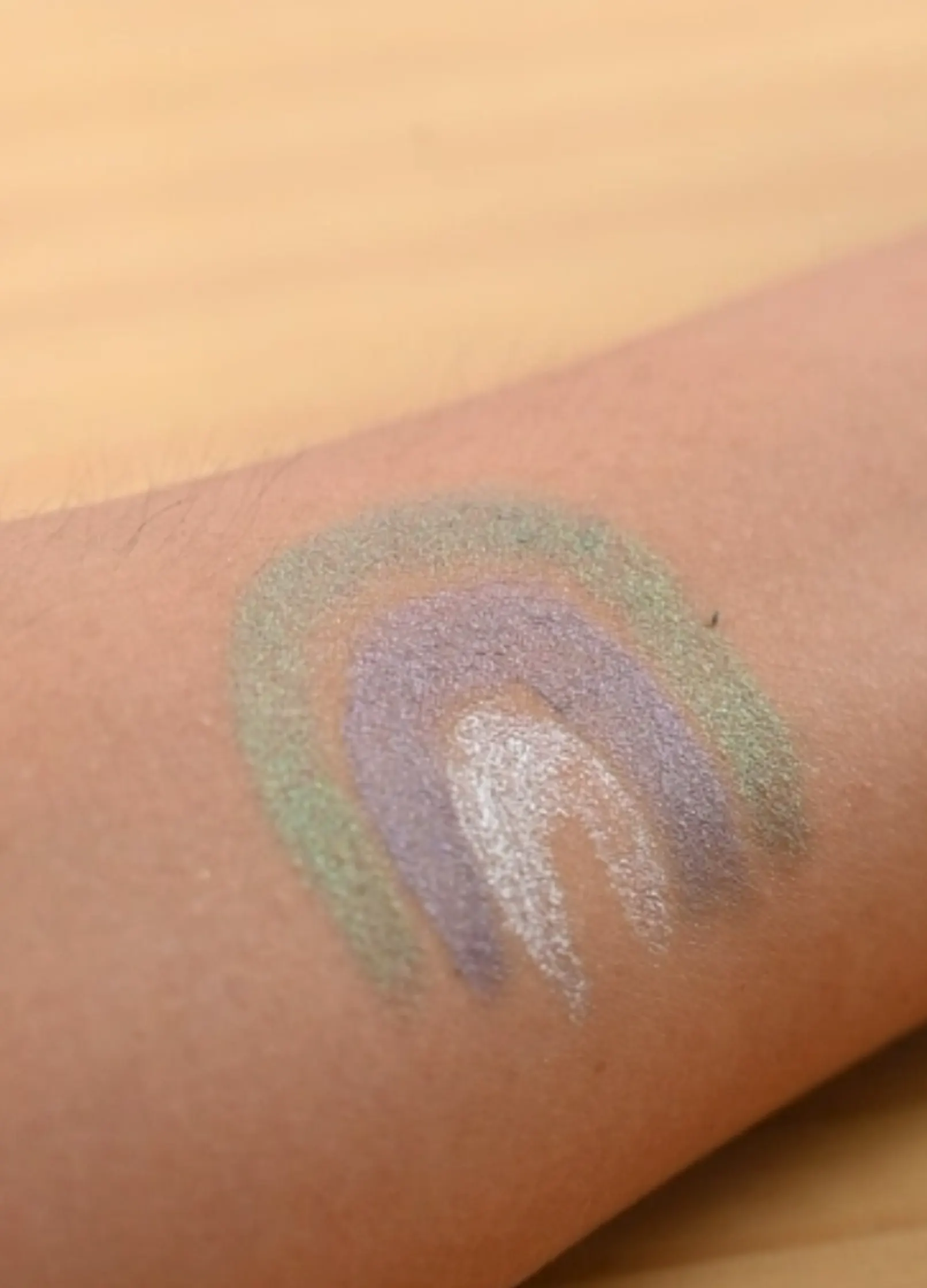 namaki-crayons-de-maquillage-paillet-s-jumbo-violet-argent-vert image 3