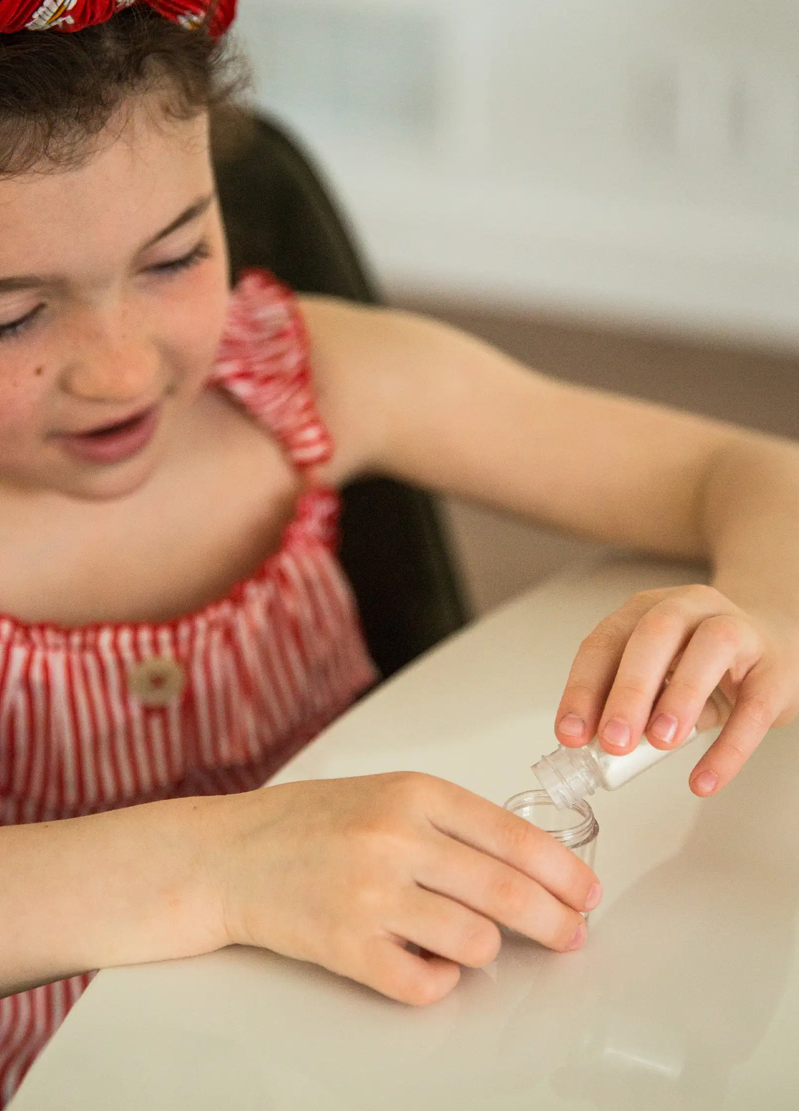 namaki-pinceau-poudre-scintillante-enfants-argent-rechargeable image 3