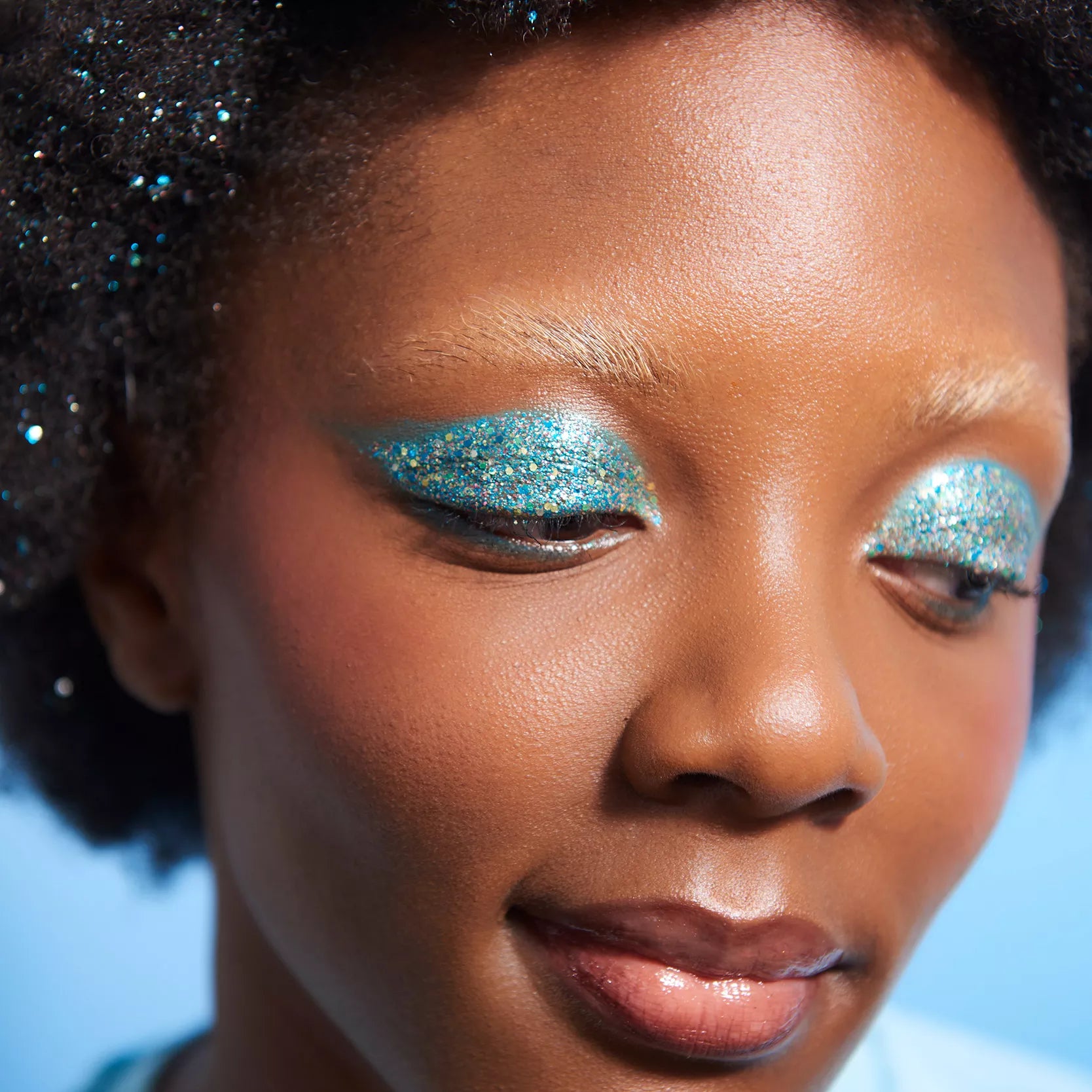 si-si-la-paillette-galaxsisi-gel-paillet-bleu-cosmique-visage-et-corps image 6