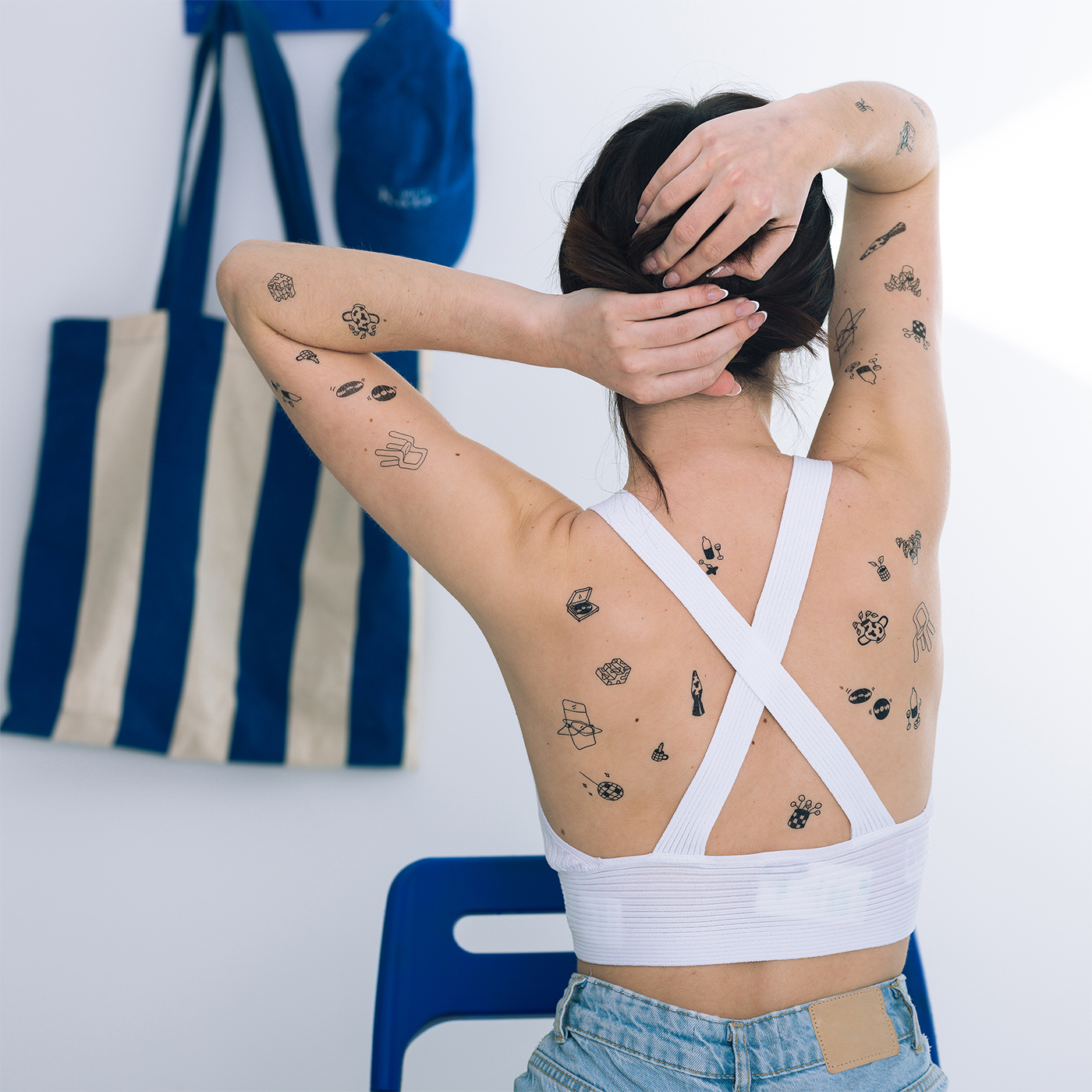 bernard-forever-l-archi-dans-la-peau-planche-tatouages-ph-m-res-objets image 5