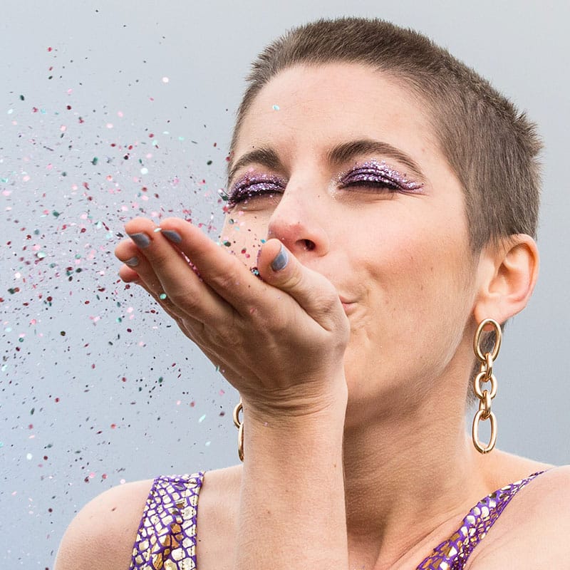 si-si-la-paillette-pluie-violette-paillettes-visage-corps-et-cheveux-violet-rose image 5