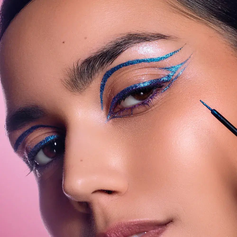si-si-la-paillette-trio-d-eyeliners-paillet-s-bleu-lectrique-violet-or-m-talliqu image 7