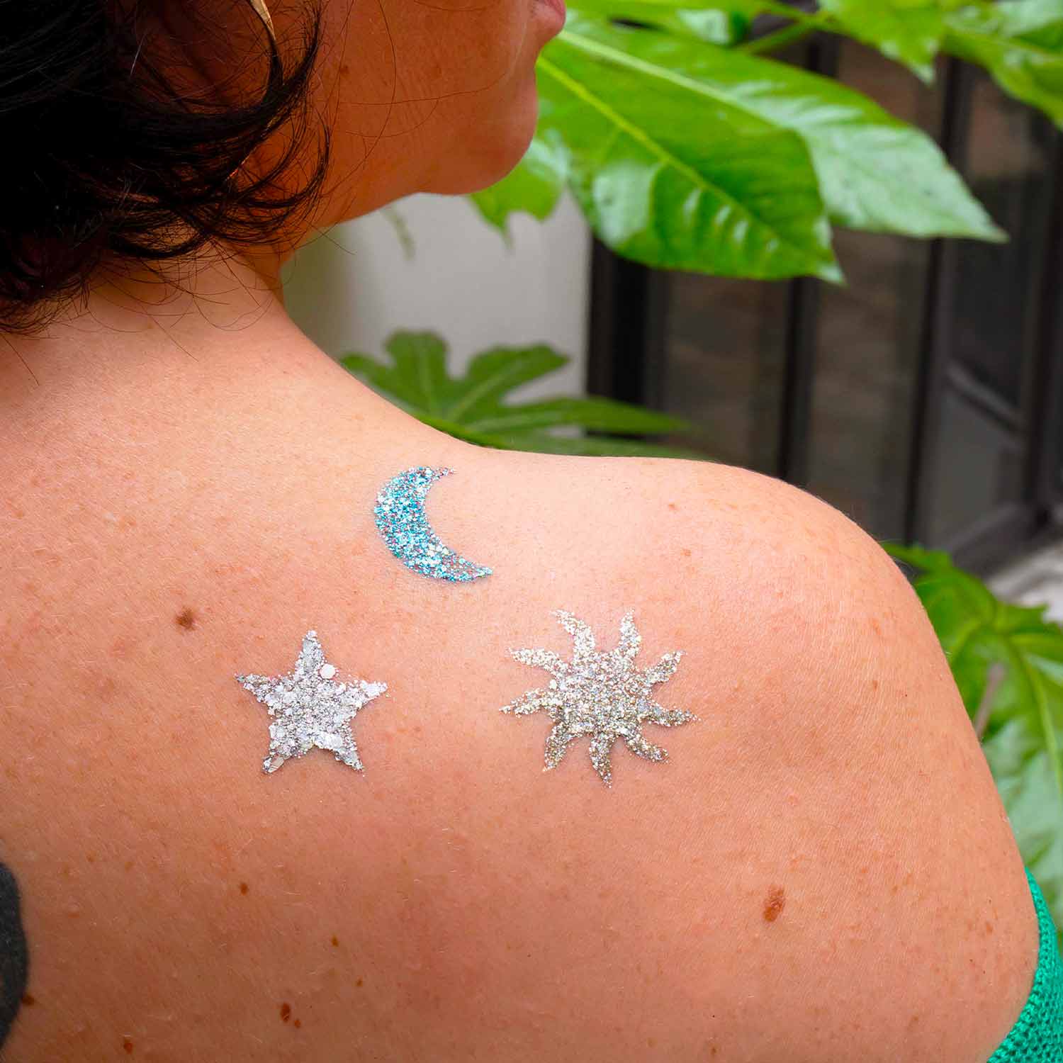 si-si-la-paillette-pochoir-cosmique-pochoir-tatouage-paillettes image 2