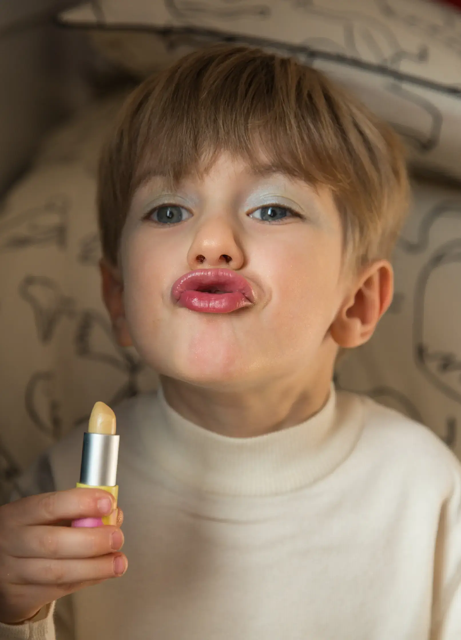 namaki-coffret-maquillage-enfants-jaune-vanille-paillet image 3