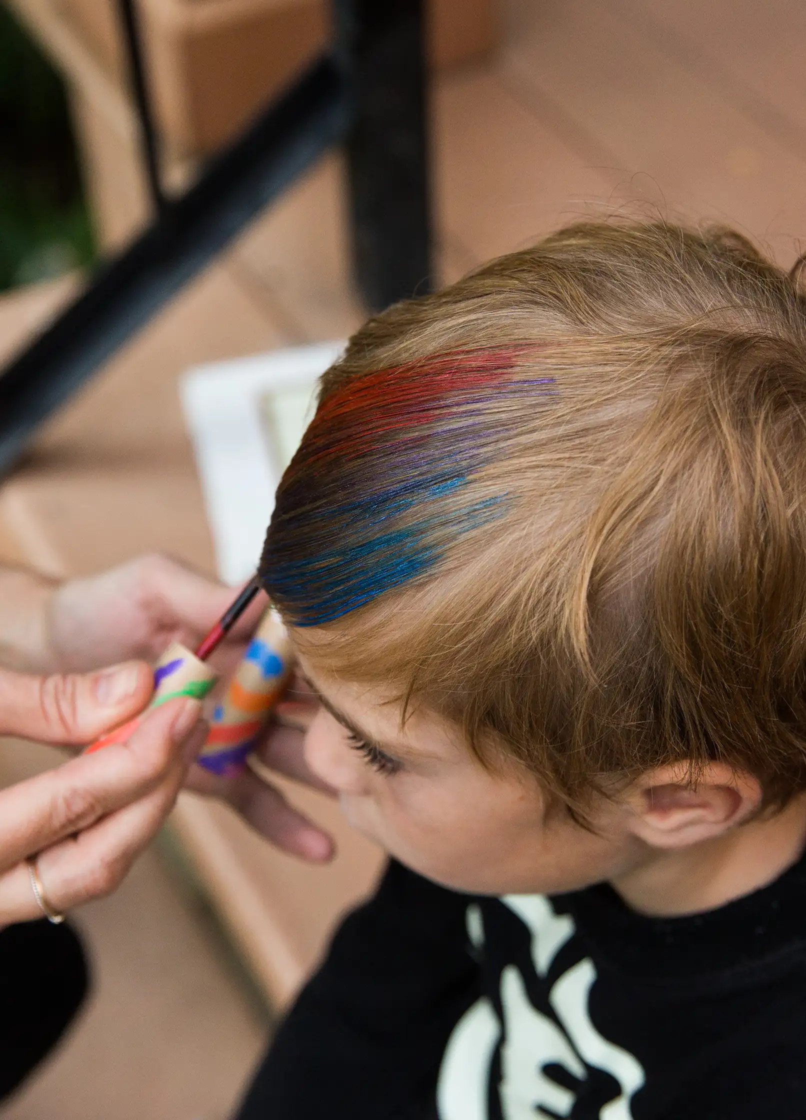 namaki-mascara-cheveux-enfant-rouge image 3